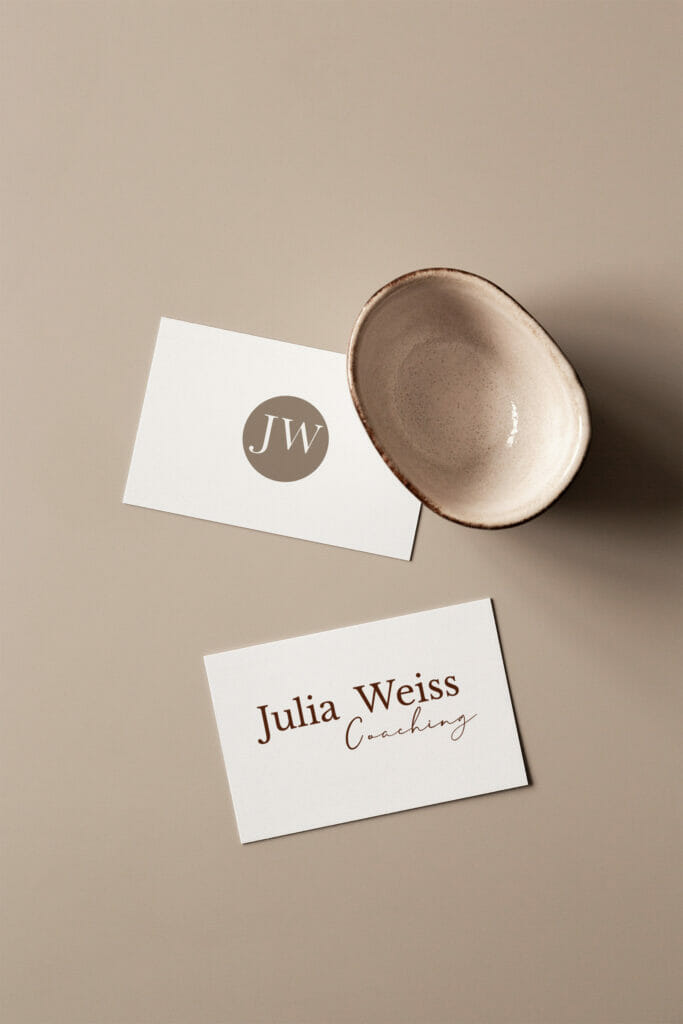 julia weiss coaching logo
